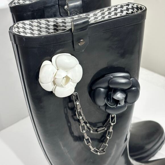Dirty Laundry Rhane Black & White Flower Chain Rubber Pull On Rain Boots Size 6 - Picture 5 of 14